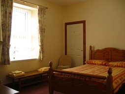 DOUBLE BEDROOM254